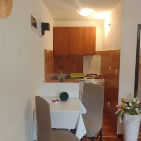 Sapienti Sat Apartment Pula Exterior photo